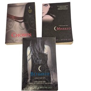 House of Night Series Lot of 3 Books‎ Marked Betrayed Chosen P.C. Cast